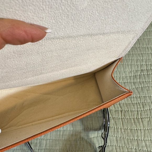 Tory Burch Ty7019 910/T5 Black/Brown Butterfly Polarized Sunglasses With Case - Picture 8 of 8